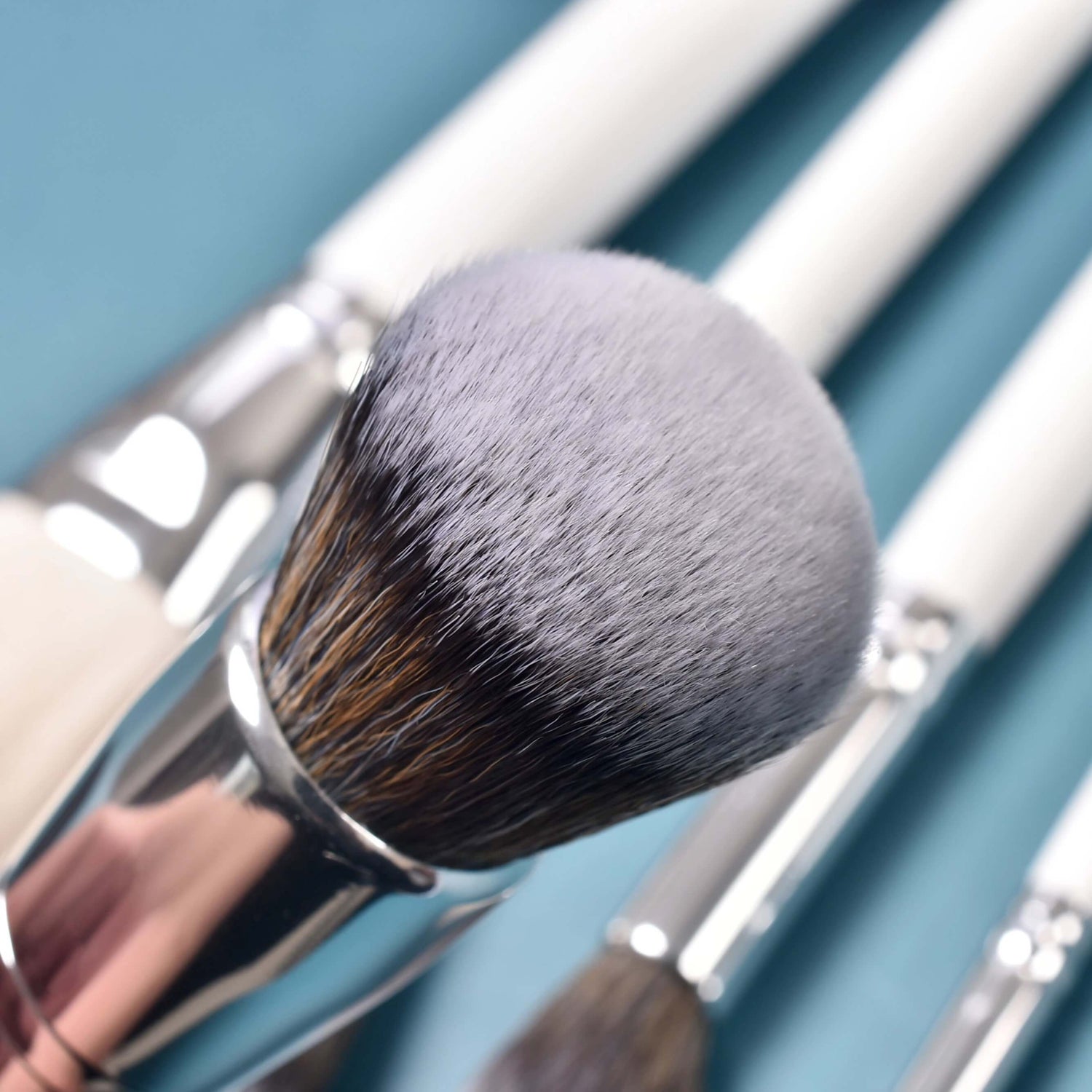 Closeup of thick, fluffy, two tones makeup brush bristles